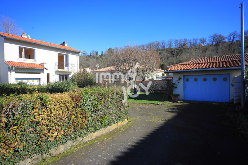 Maison - 103 m² - 5 pièces