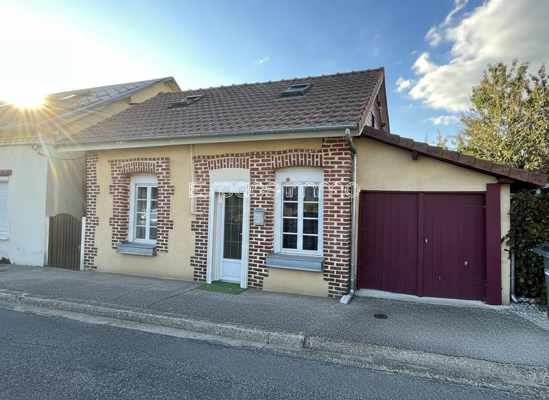 Maison - 59 m² - 5 pièces