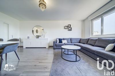 Appartement - 102 m² - 5 pièces