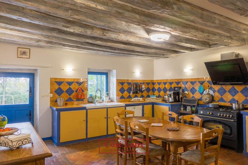 Maison ancienne - 265 m² - 7 pièces