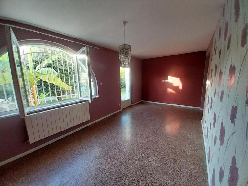 Maison - 93 m² - 5 pièces