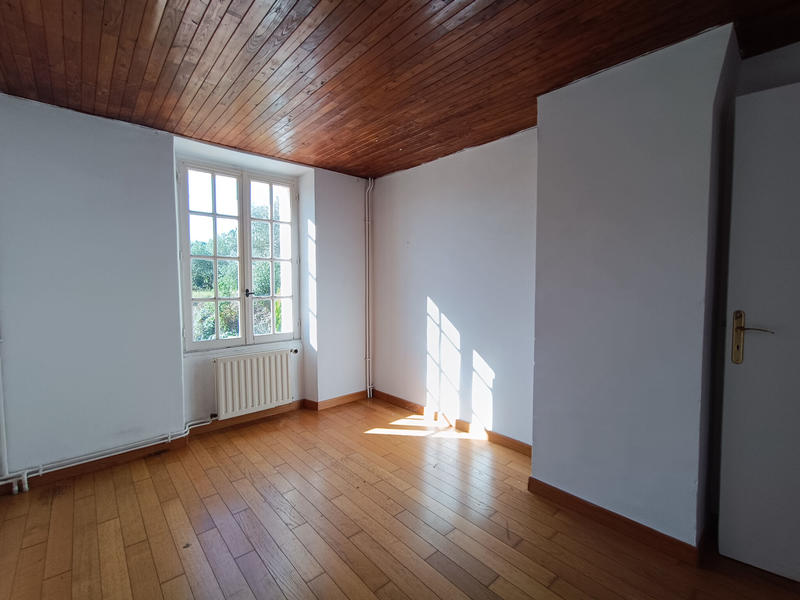 Propriété - 170 m² - 7 pièces