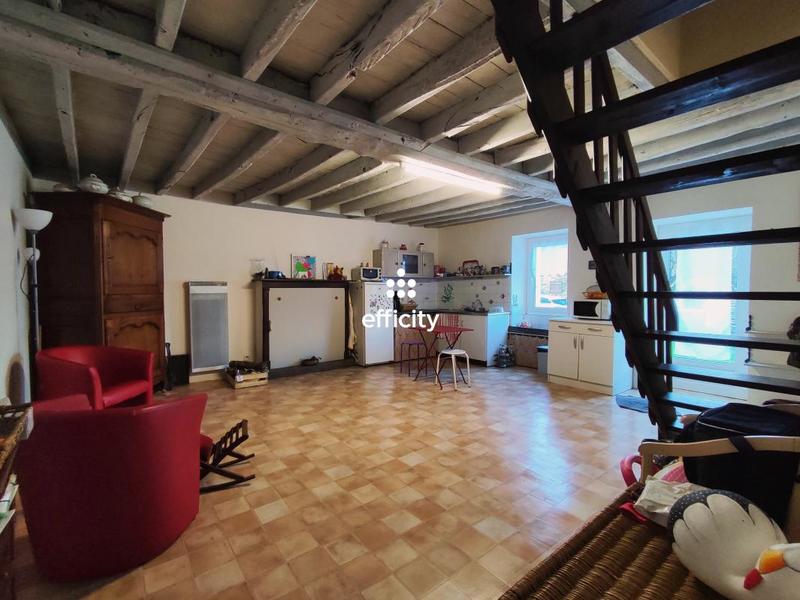 Maison - 96 m² - 4 pièces