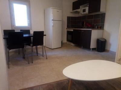 Immeuble - 90 m² - 4 pièces