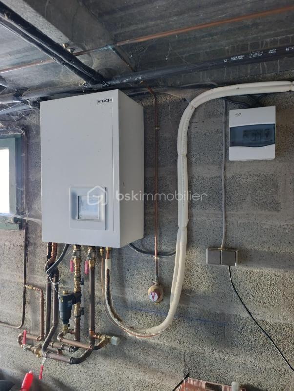 Maison - 92 m² - 4 pièces