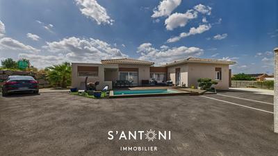 Maison - 135 m² - 4 pièces