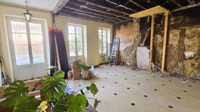 Maison - 333 m² - 6 pièces