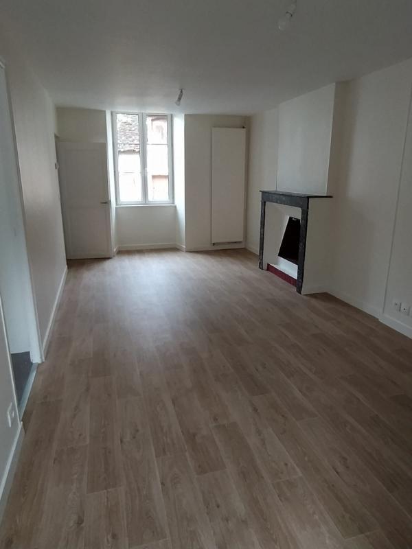 Maison - 76 m² - 4 pièces