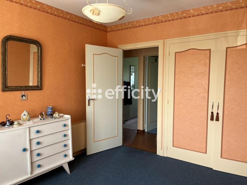 Maison - 91 m² - 5 pièces