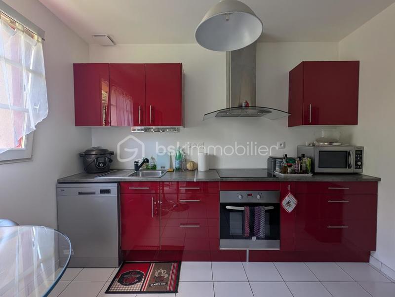 Maison - 90 m² - 5 pièces