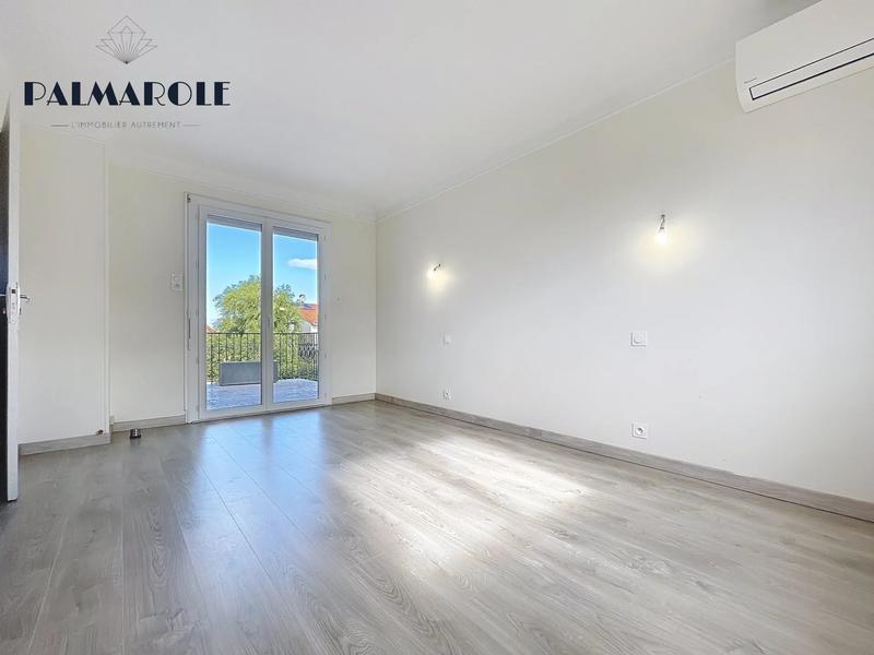 Villa - 101 m² - 4 pièces