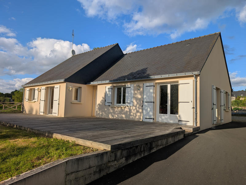 Maison - 102 m² - 4 pièces