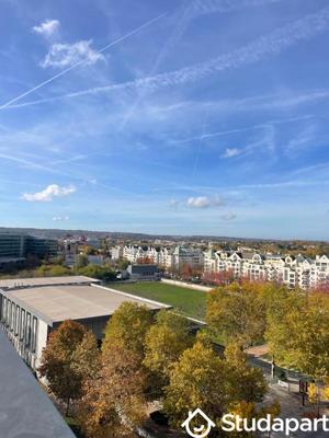 Chambre - 9 m² - 1 pièce