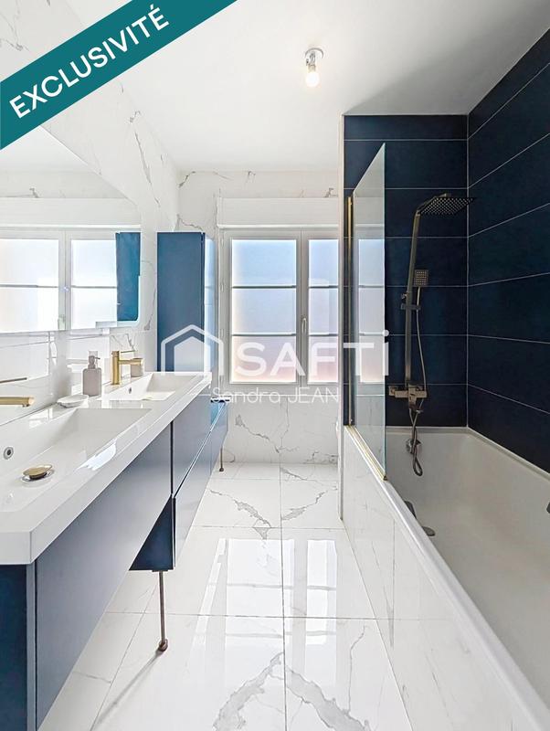 Maison - 137 m² - 6 pièces