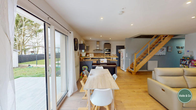 Maison - 110 m² - 5 pièces