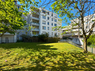 Appartement - 88 m² - 4 pièces