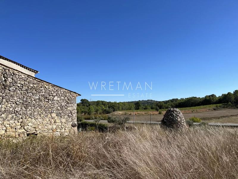 Propriété - 199 m² - 10 pièces