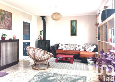 Maison - 92 m² - 5 pièces