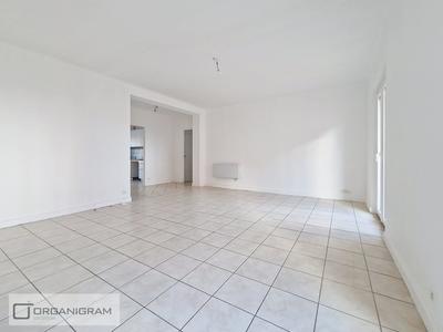 Appartement - 98 m² - 4 pièces