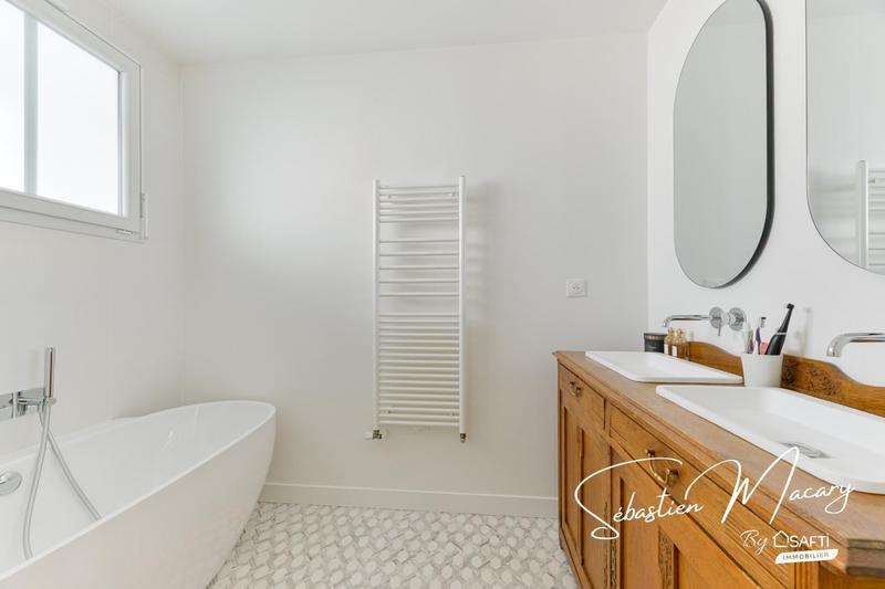 Appartement - 88 m² - 4 pièces