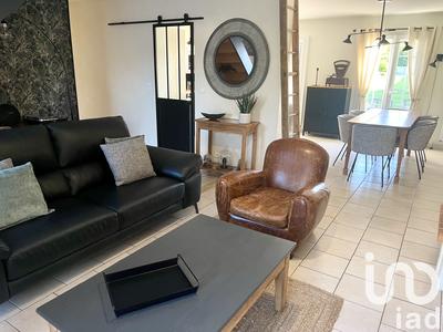 Maison - 165 m² - 8 pièces