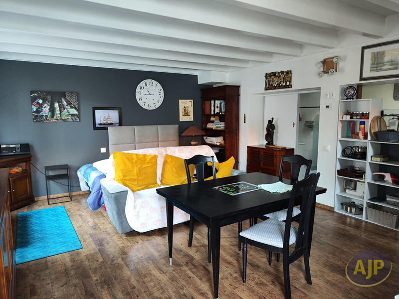 Maison - 171 m² - 7 pièces