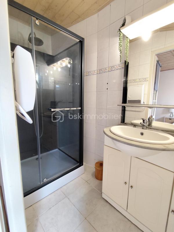 Maison jumelée - 107 m² - 4 pièces