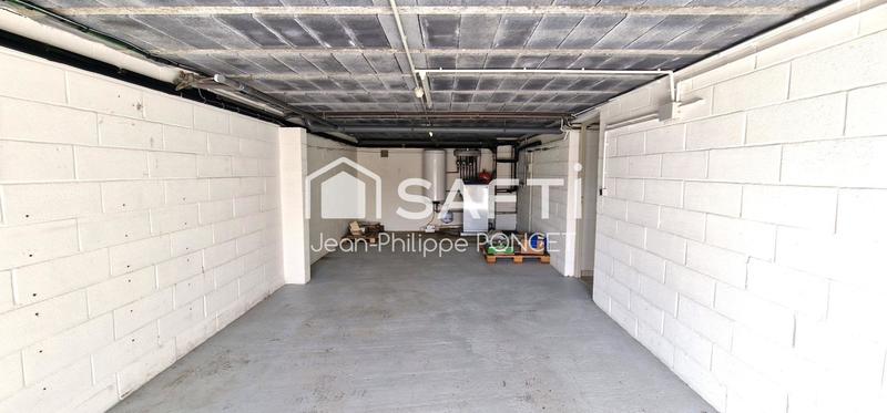 Maison - 193 m² - 7 pièces