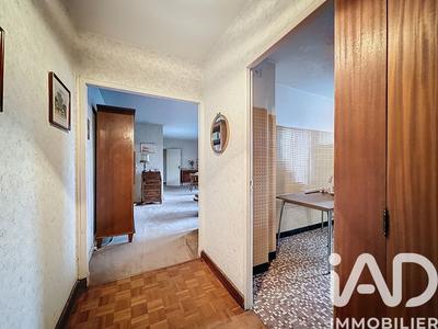 Appartement - 77 m² - 4 pièces