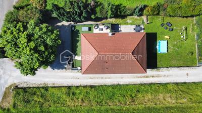 Maison - 200 m² - 4 pièces