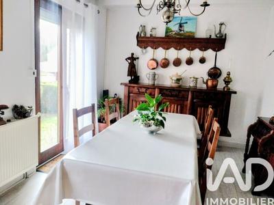 Maison - 105 m² - 5 pièces