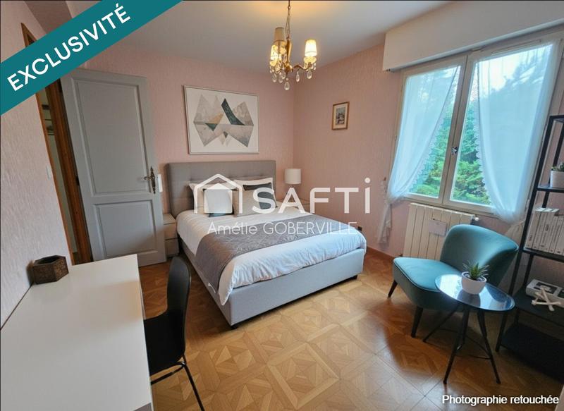 Maison - 157 m² - 7 pièces