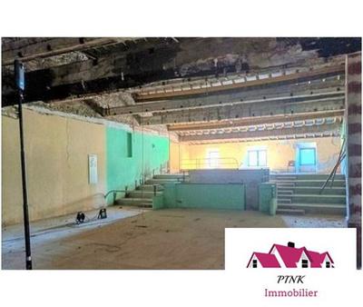 Immeuble - 303 m² - 3 pièces