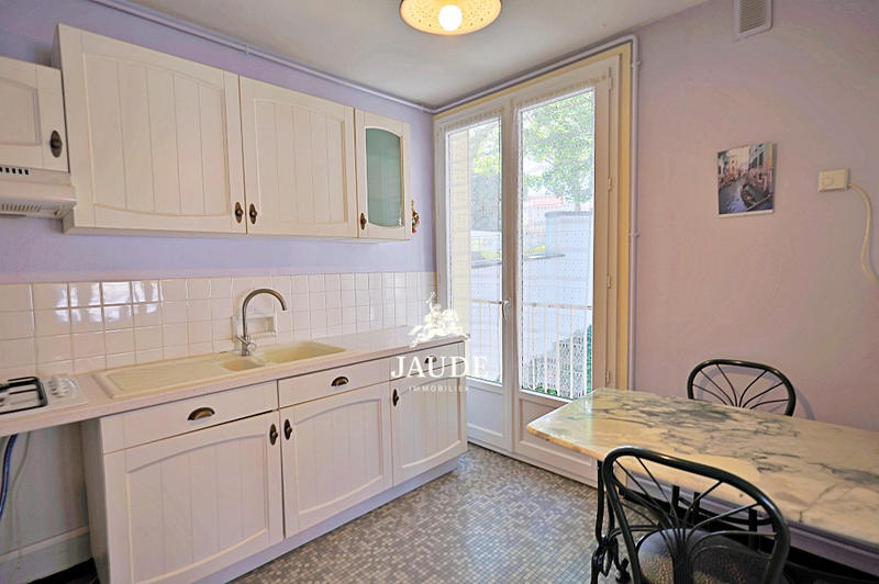 Appartement - 77 m² - 3 pièces