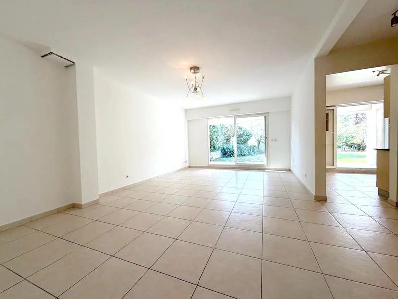 Maison jumelée - 118 m² - 5 pièces