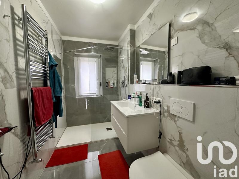 Appartement - 83 m² - 4 pièces