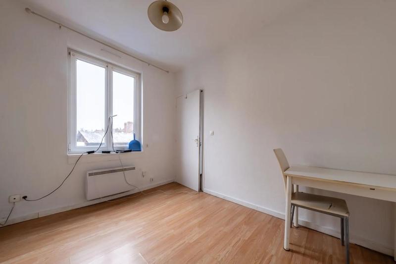 Maison - 80 m² - 6 pièces