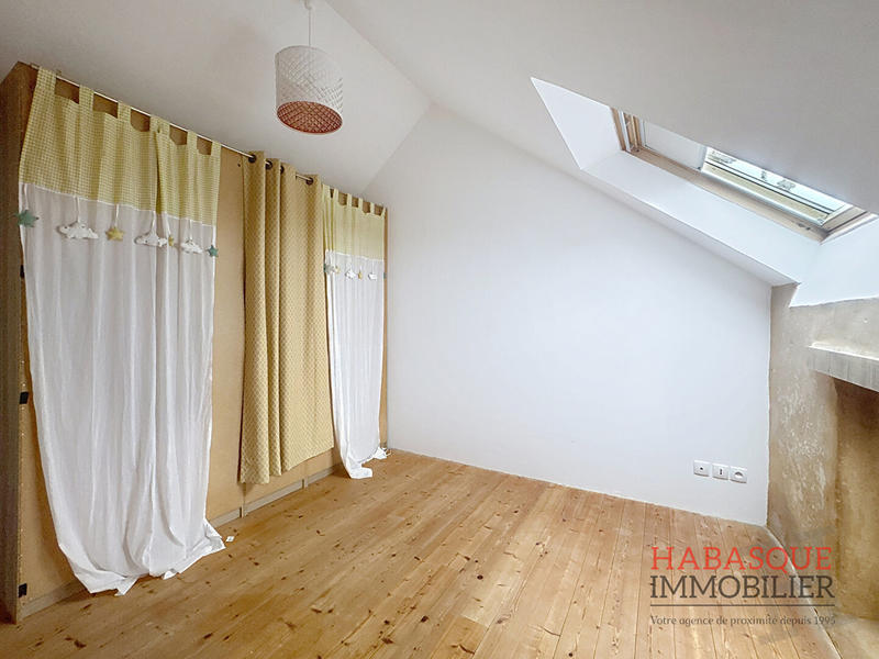 Maison - 146 m² - 5 pièces