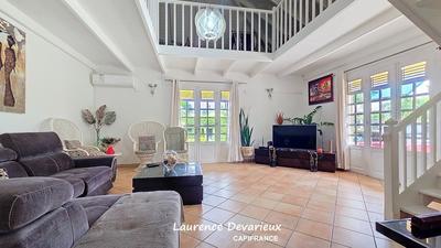 Maison - 200 m² - 5 pièces