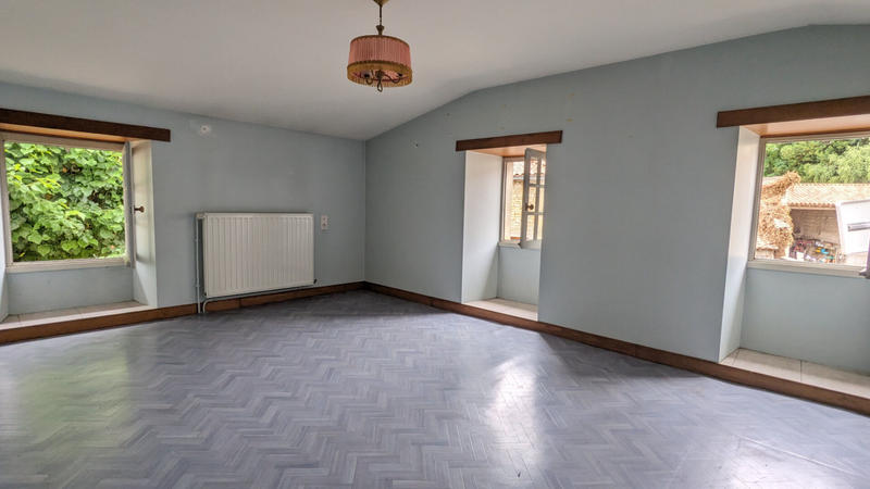 Maison - 151 m² - 4 pièces