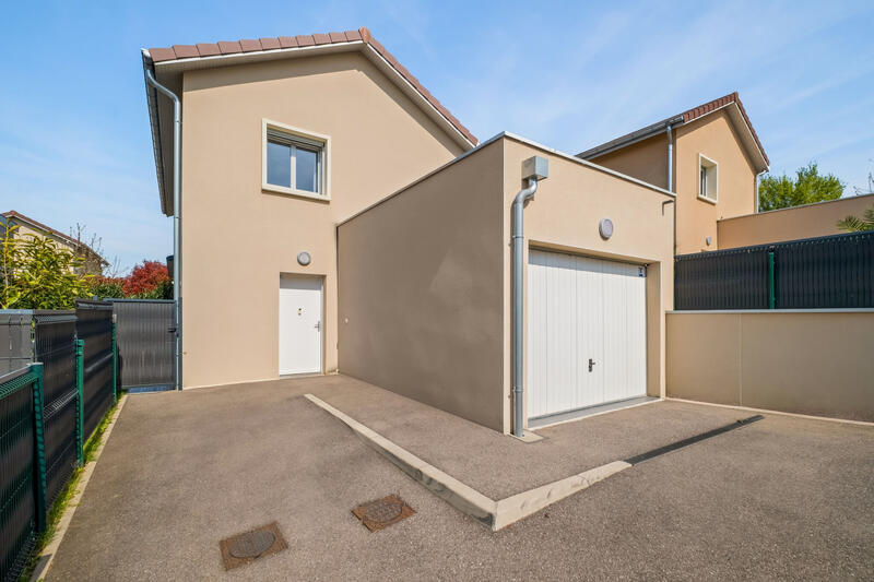 Maison - 115 m² - 5 pièces