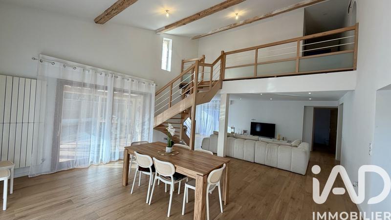 Maison - 171 m² - 6 pièces
