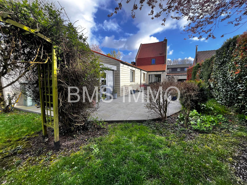 Maison - 160 m² - 4 pièces