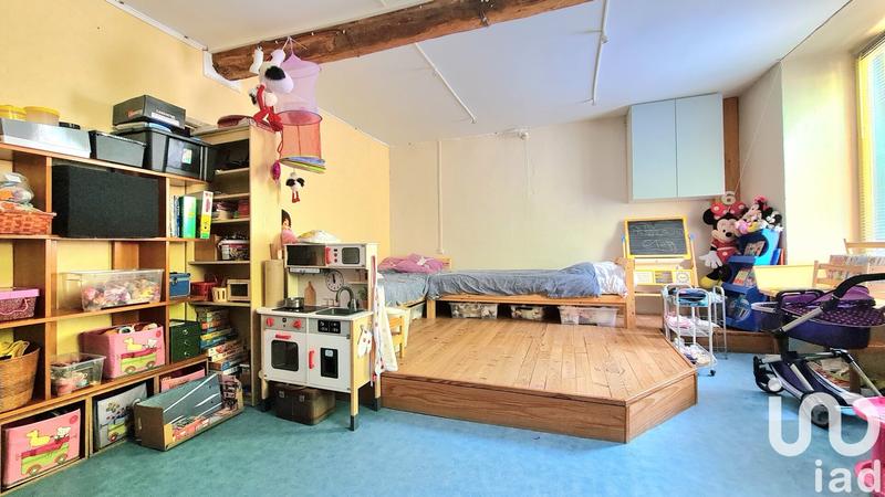 Maison - 630 m² - 10 pièces