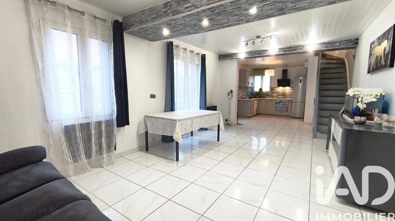 Maison - 65 m² - 3 pièces