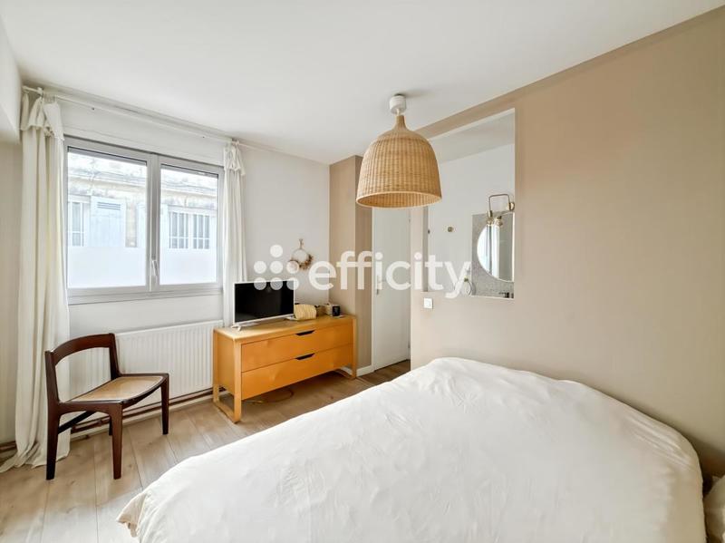 Appartement - 82 m² - 4 pièces