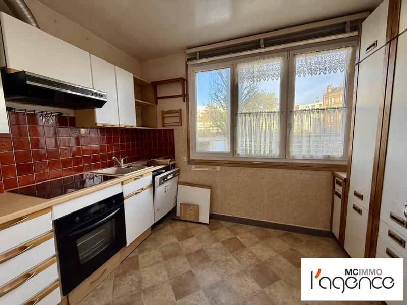 Appartement - 96 m² - 3 pièces