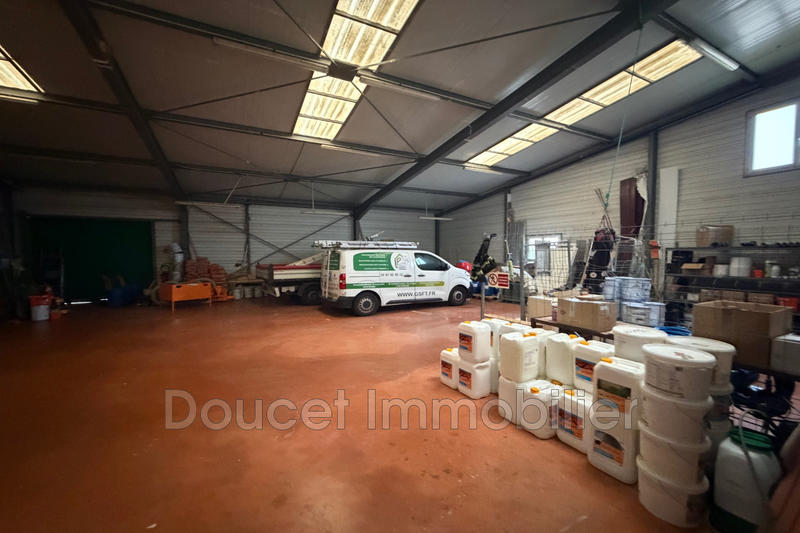 Local commercial - 420 m²