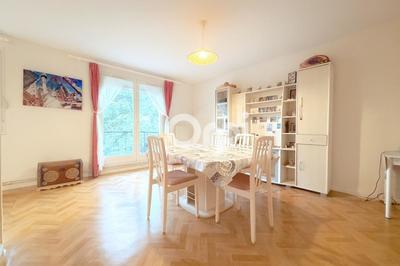 Appartement - 74 m² - 4 pièces