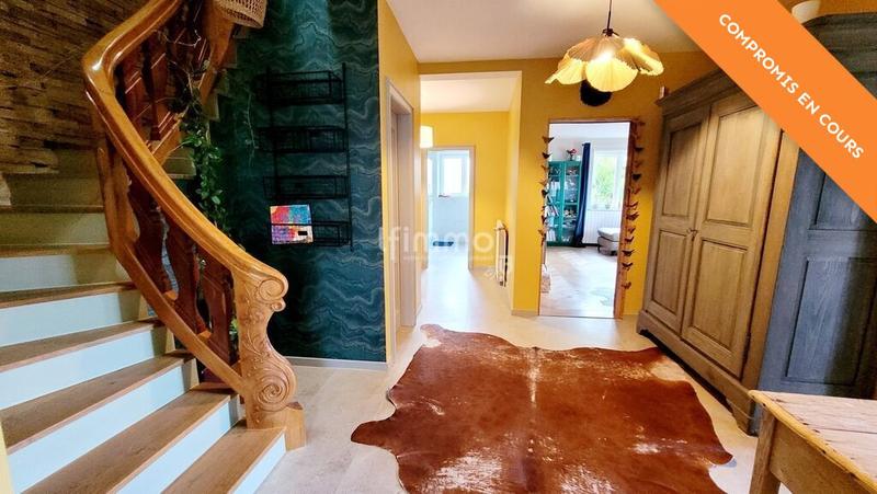 Maison - 192 m² - 6 pièces